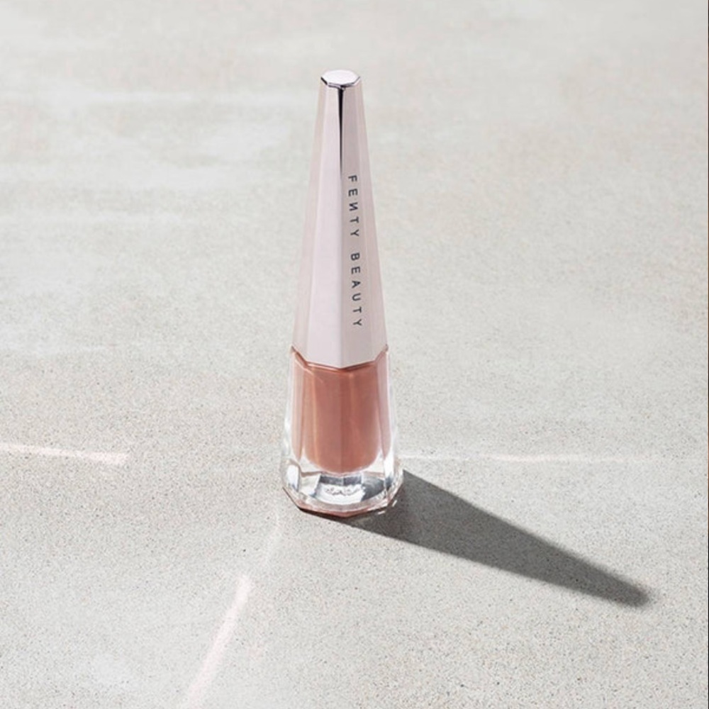 Fenty Beauty STUNNA LIP PAINT LONGWEAR FLUID LIP COLOR in Unbutton